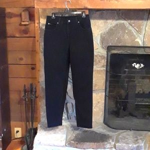 High-waisted Mom jeans